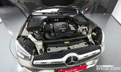 Mercedes-Benz GLC-Class 2021 2.0 Автомат в Москве № 342717, миниатюра 3
