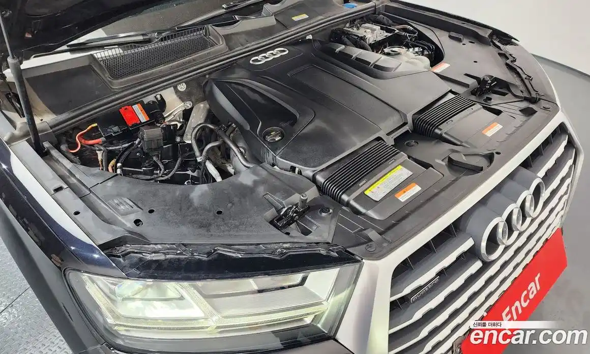 Audi Q7 2019 2.0 Автомат в Москве № 343572, фото 4