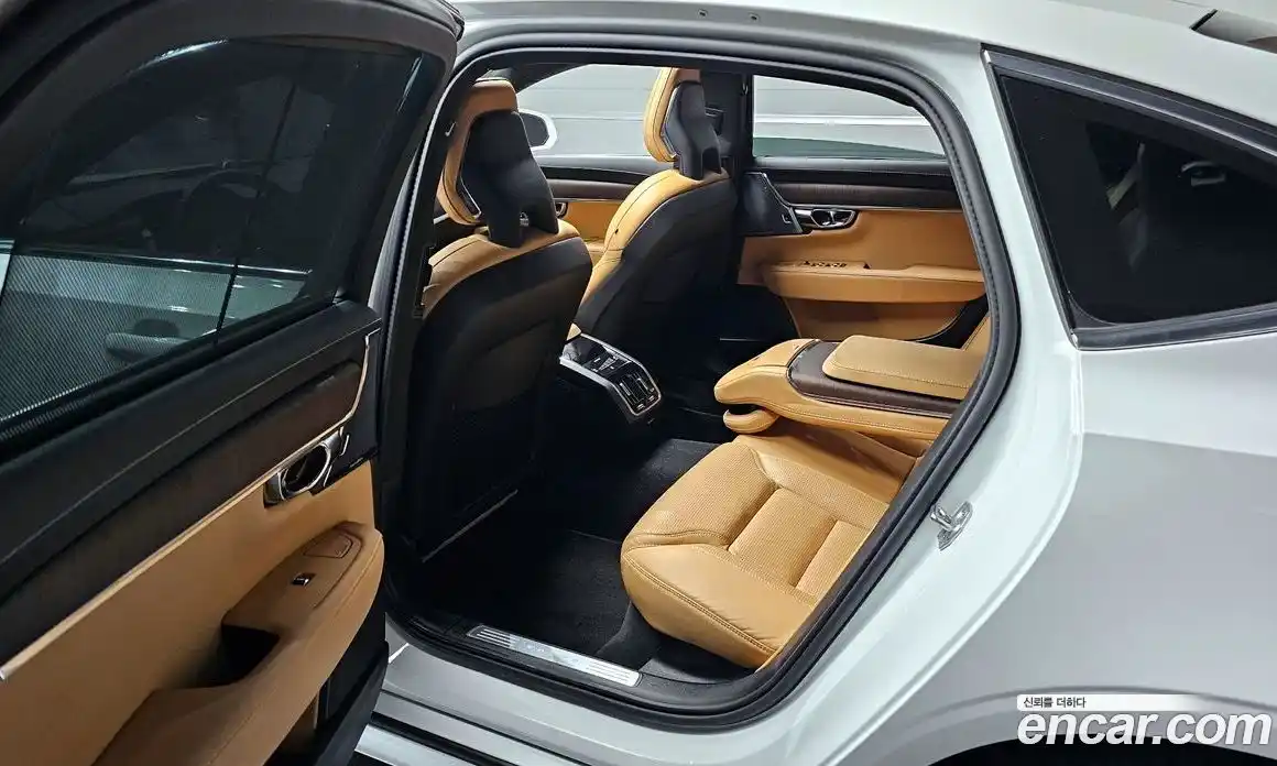 Volvo S90 2021 2.0 Автомат в Москве № 344028, фото 17