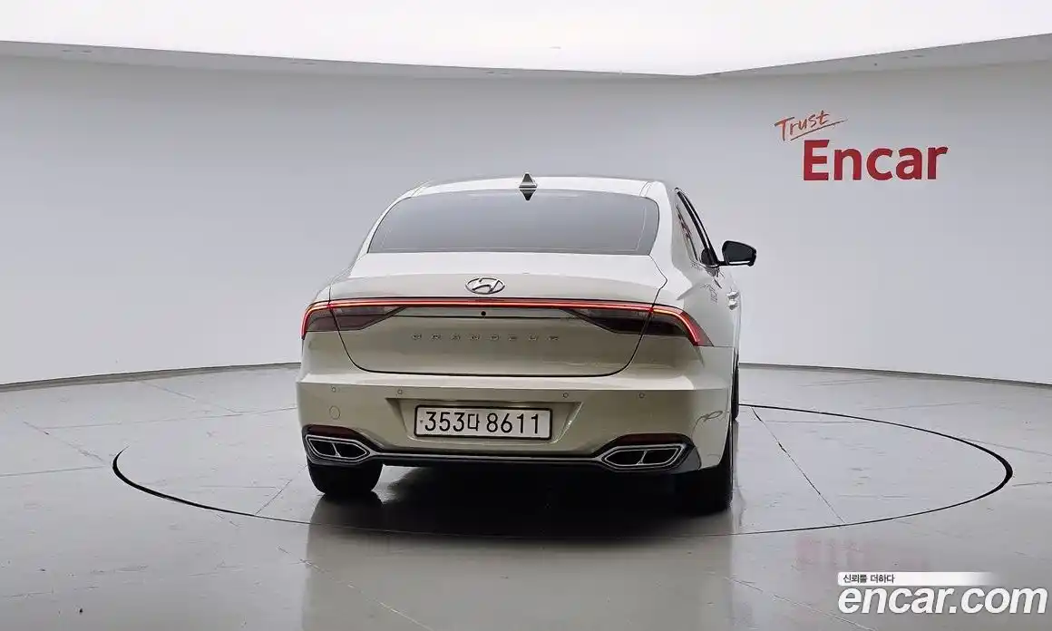 Hyundai Grandeur 2023 2.5 Автомат в Москве № 357011, фото 4