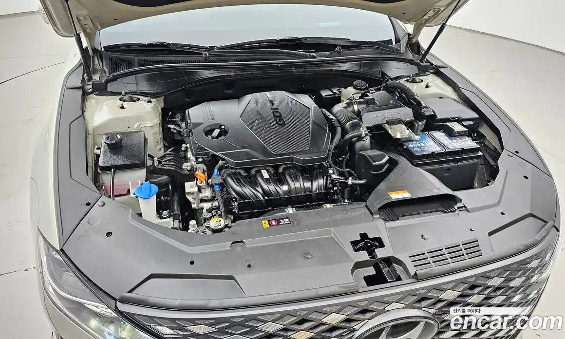 Hyundai Grandeur 2023 2.5 Автомат в Москве № 357011, фото 6