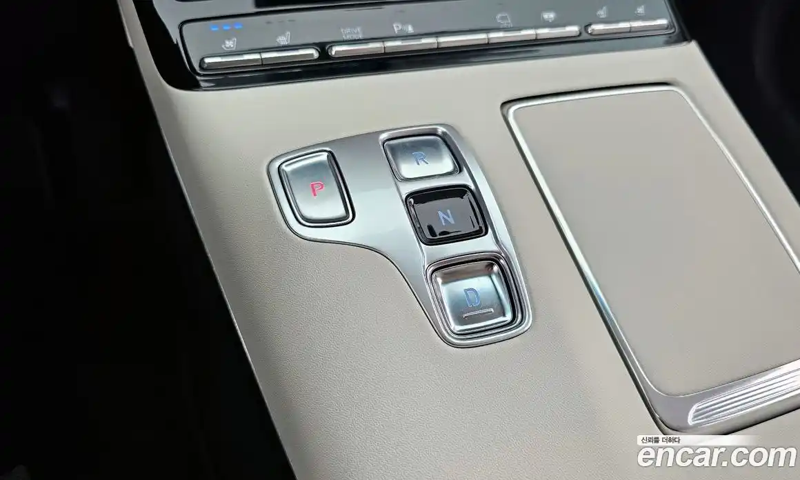 Hyundai Grandeur 2023 2.5 Автомат в Москве № 357011, фото 9