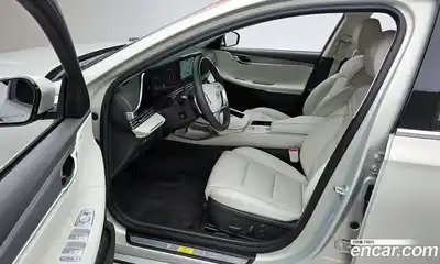 Hyundai Grandeur 2023 2.5 Автомат в Москве № 357011, миниатюра 10