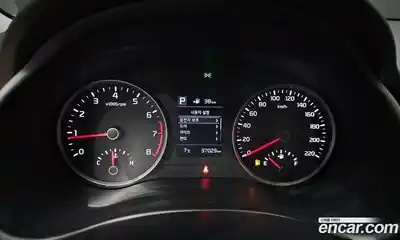 Kia Stonic 2018 1.4 Автомат в Москве № 362800, миниатюра 8