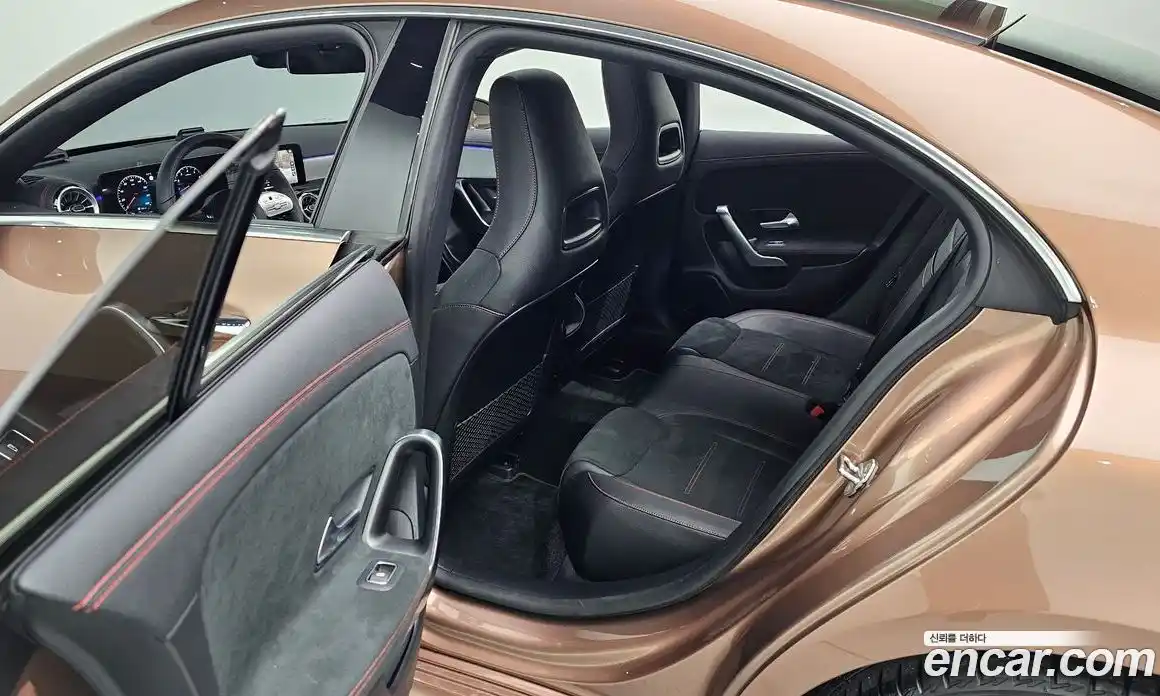 Mercedes-Benz CLA-Class 2022 2.0 Автомат в Москве № 369072, фото 12