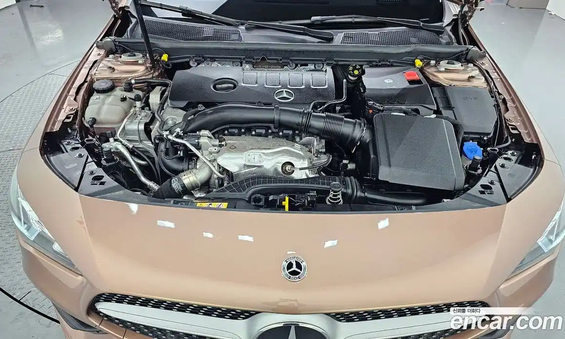 Mercedes-Benz CLA-Class 2022 2.0 Автомат в Москве № 369072, фото 6