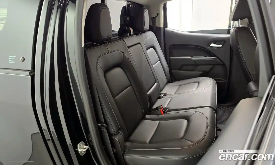 Chevrolet Colorado 2020 3.6 Автомат в Москве № 37076, фото 18