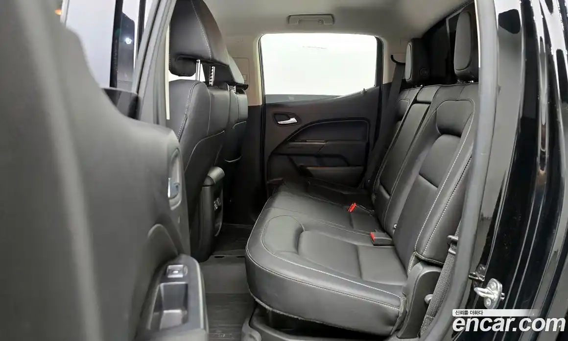 Chevrolet Colorado 2020 3.6 Автомат в Москве № 37076, фото 20