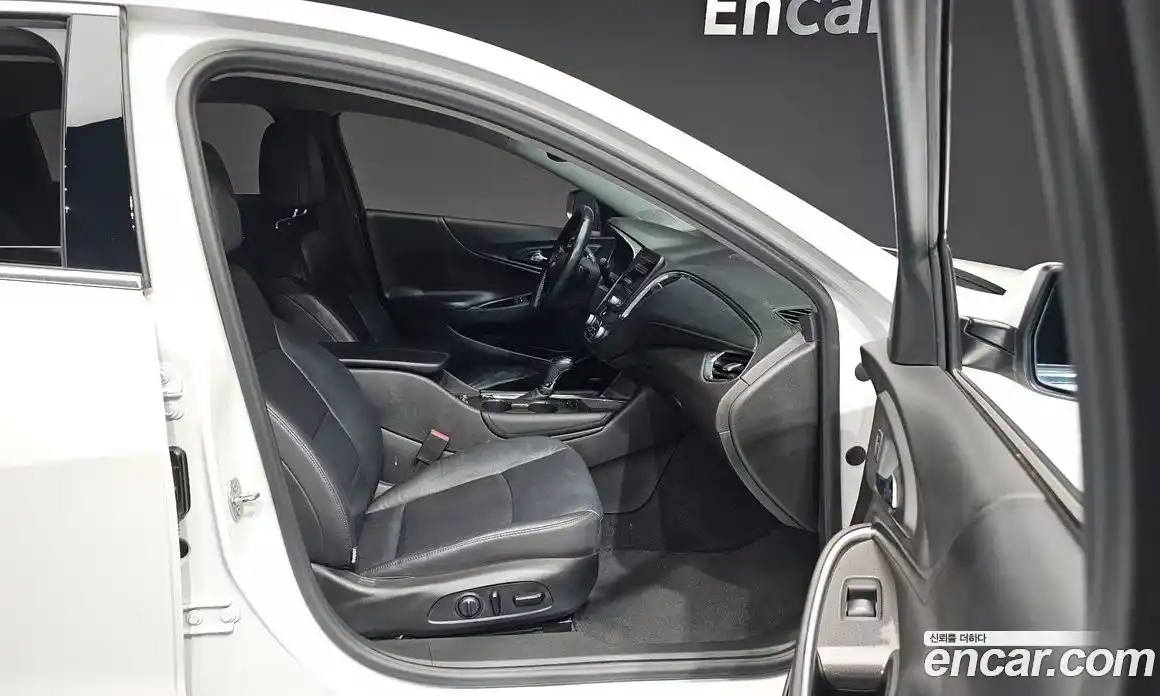 Chevrolet Malibu 2017 2.0 Автомат в Москве № 37366, фото 18