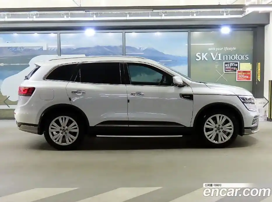 Renault QM6 2022 2.0 Вариатор в Москве № 383348, фото 3