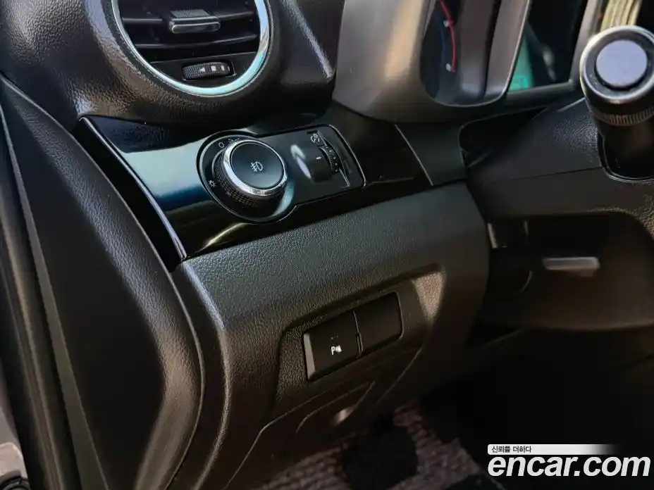 Chevrolet Orlando 2014 2.0 Автомат в Москве № 38378, фото 15