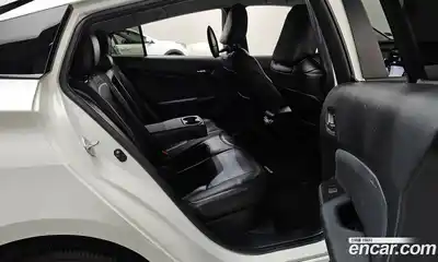 Toyota Prius 2019 1.8 Автомат в Москве № 384038, миниатюра 12