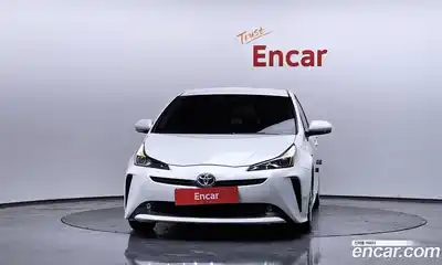 Toyota Prius 2019 1.8 Автомат в Москве № 384038, миниатюра 3
