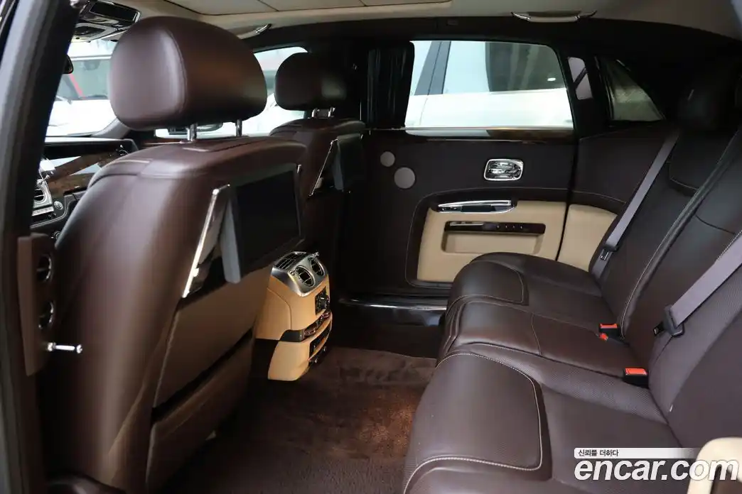 Rolls-Royce Ghost 2018 6.6 Автомат в Москве № 387489, фото 17