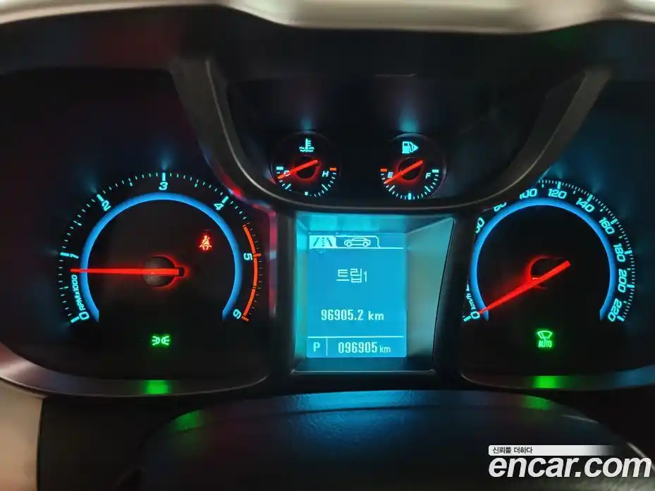 Chevrolet Orlando 2015 2.0 Автомат в Москве № 38892, фото 14