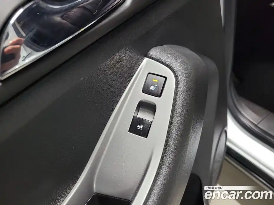 Chevrolet Orlando 2015 2.0 Автомат в Москве № 38892, фото 15