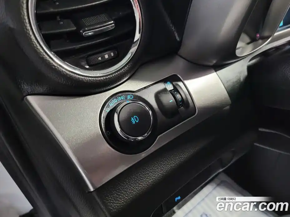 Chevrolet Orlando 2015 2.0 Автомат в Москве № 38892, фото 16