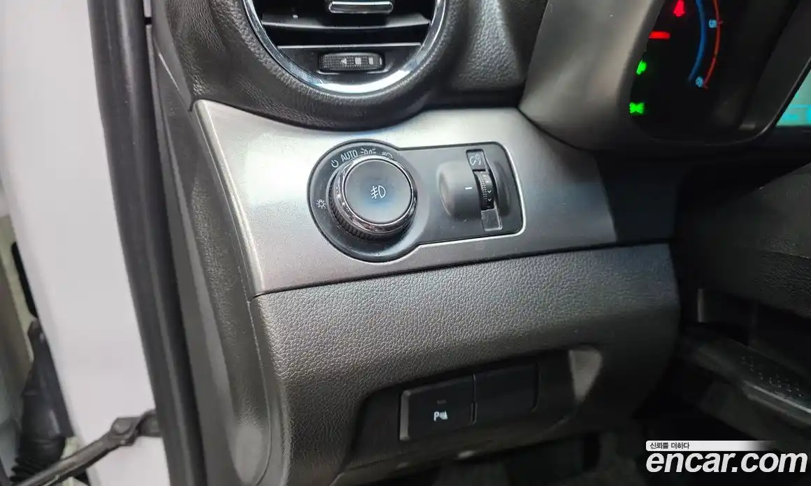 Chevrolet Orlando 2014 2.0 Автомат в Москве № 39425, фото 14