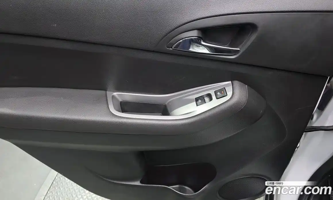 Chevrolet Orlando 2014 2.0 Автомат в Москве № 39425, фото 18