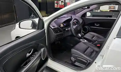 Renault SM3 2016 1.6 Автомат в Москве № 395780, миниатюра 11