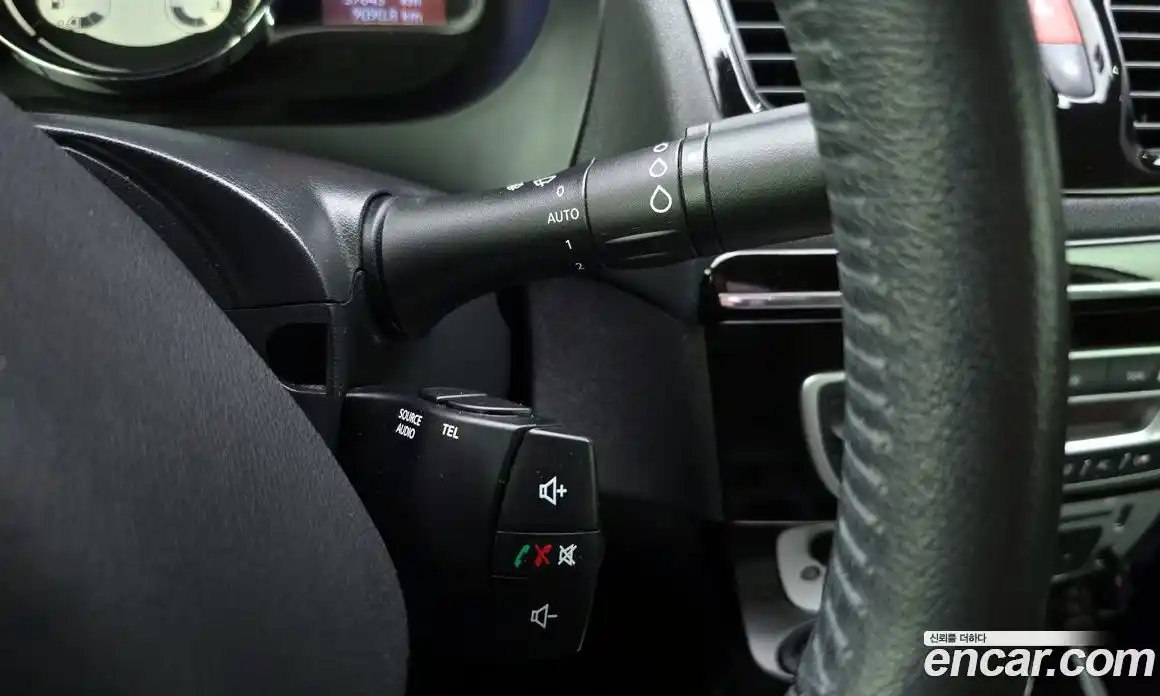 Renault SM3 2016 1.6 Автомат в Москве № 395780, фото 18