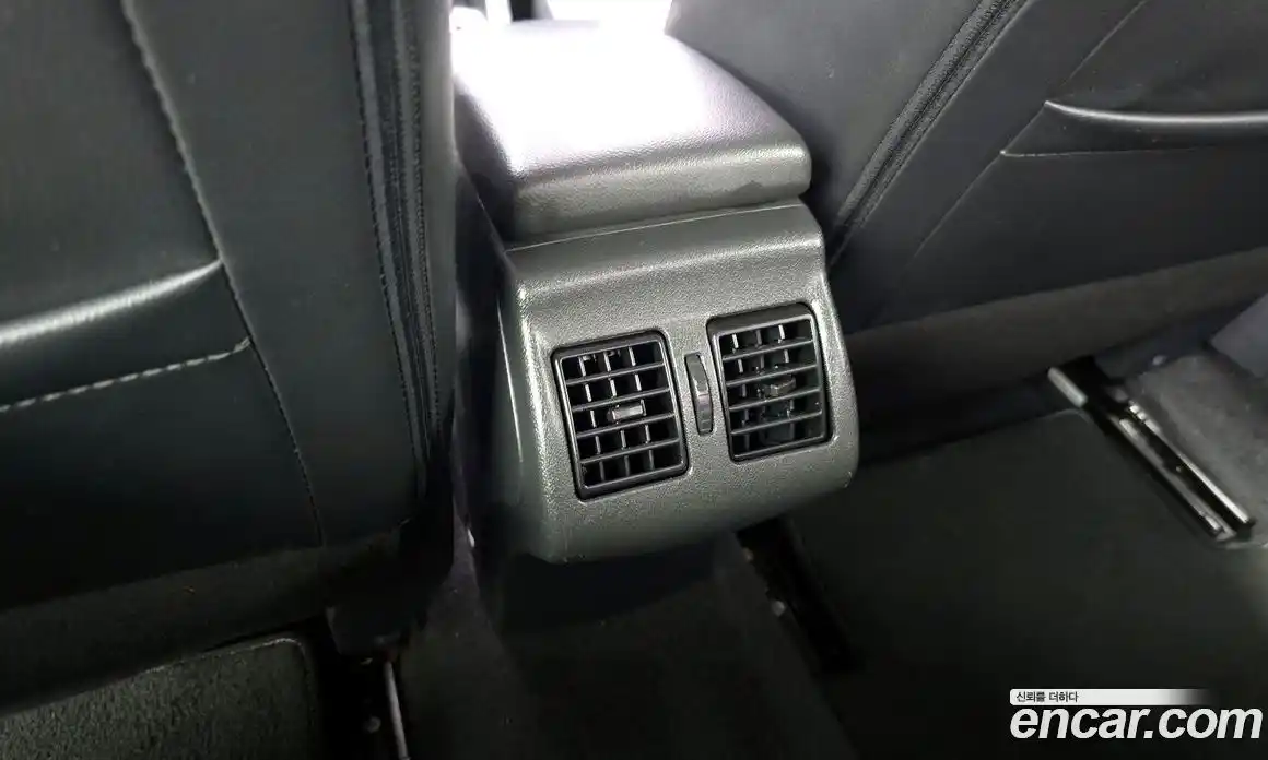 Renault SM3 2016 1.6 Автомат в Москве № 395780, фото 19