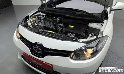 Renault SM3 2016 1.6 Автомат в Москве № 395780, миниатюра 6