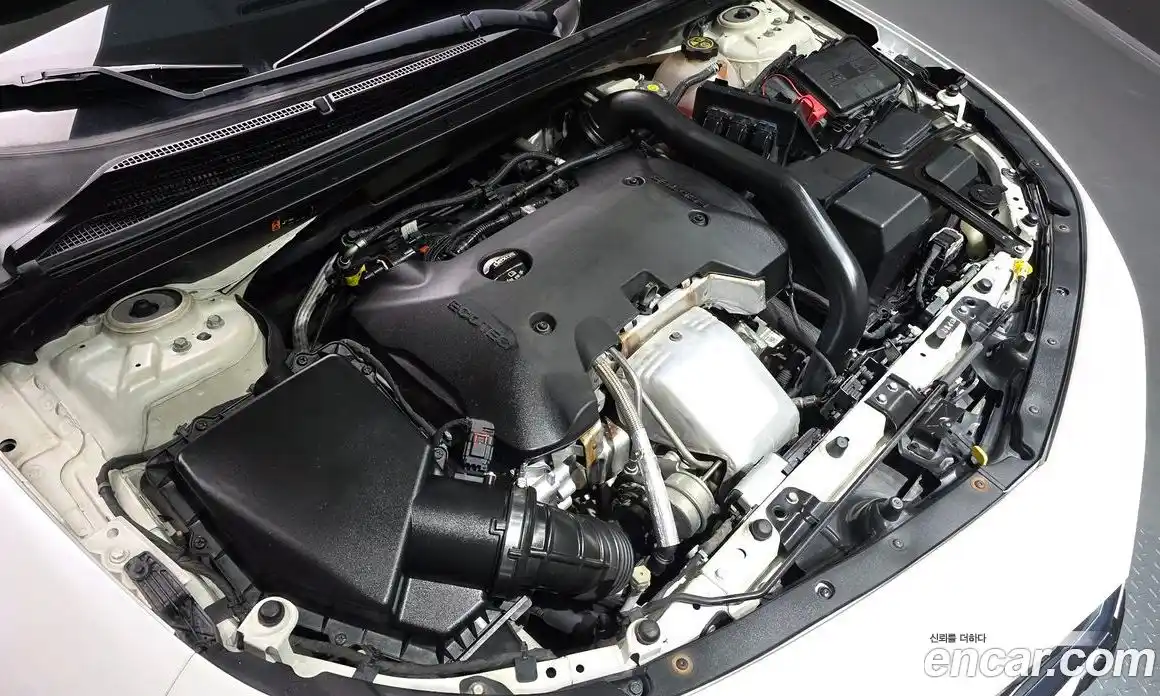 Chevrolet Malibu 2017 2.0 Автомат в Москве № 39956, фото 4