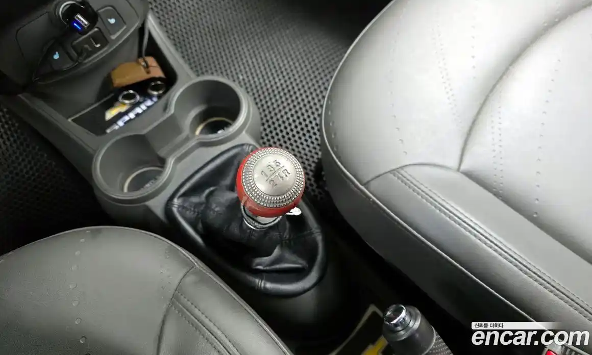 Chevrolet Spark 2013 1.0 Механическая в Москве № 41243, фото 15