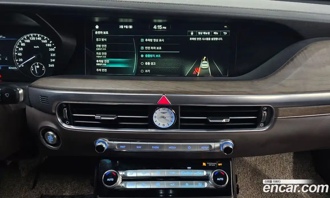 Genesis G90 2019 3.3 Автомат в Москве № 419368, фото 14