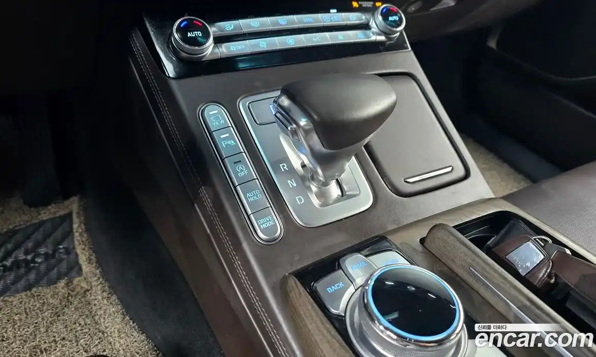 Genesis G90 2019 3.3 Автомат в Москве № 419368, фото 8