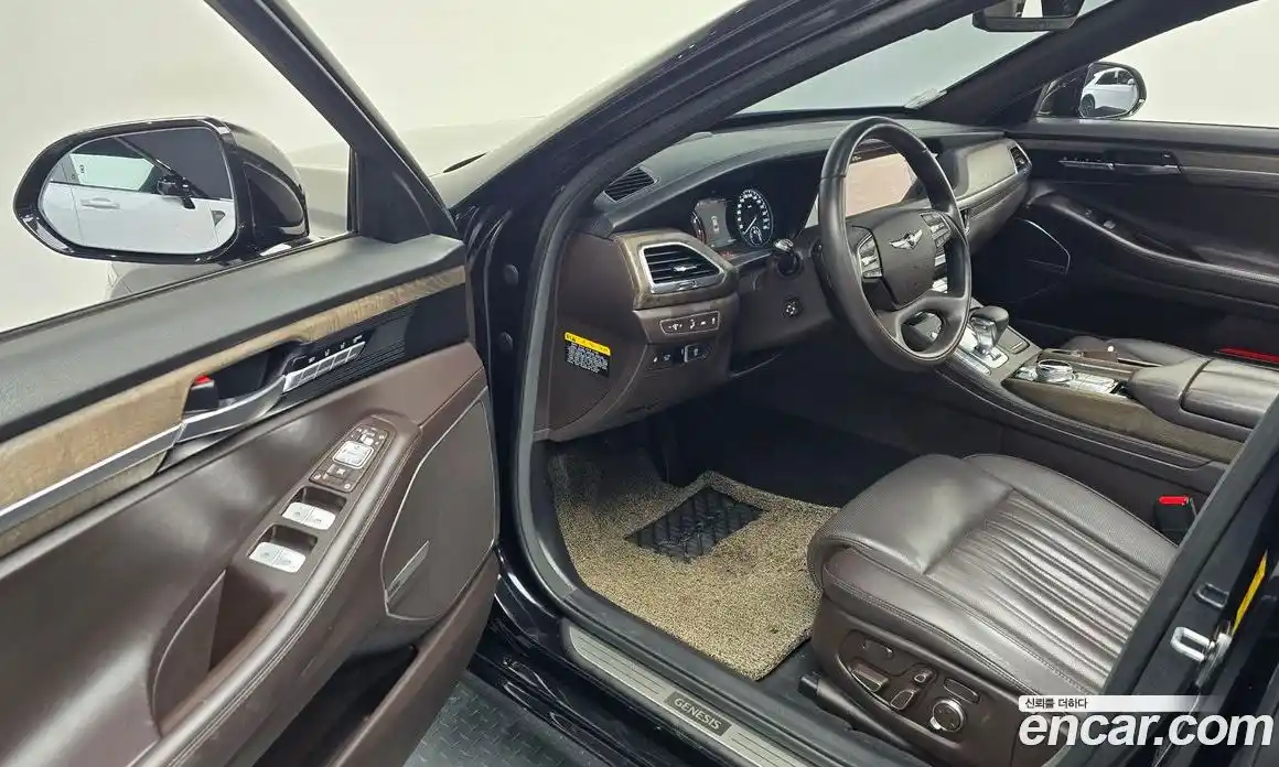 Genesis G90 2019 3.3 Автомат в Москве № 419368, фото 10