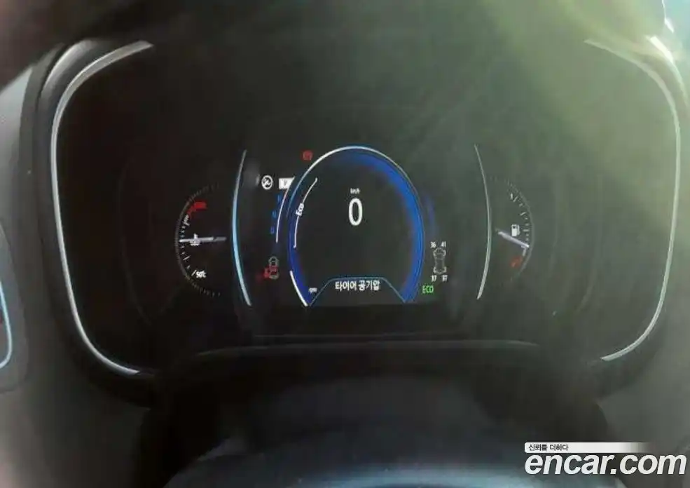 Renault QM6 2023 2.0 Автомат в Москве № 423354, фото 7