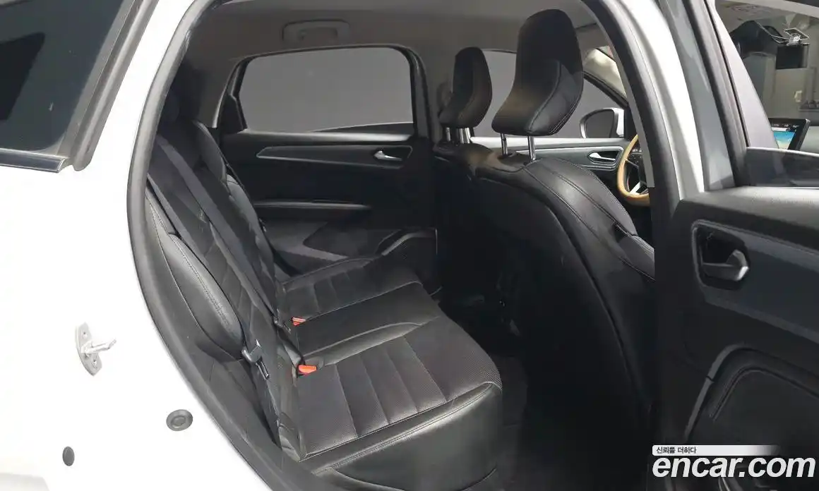 Renault XM3 2020 1.3 Автомат в Москве № 423715, фото 12