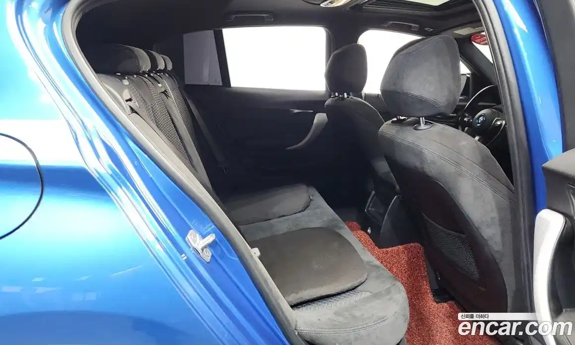 BMW 1-Series 2018 2.0 Автомат в Москве № 426642, фото 12