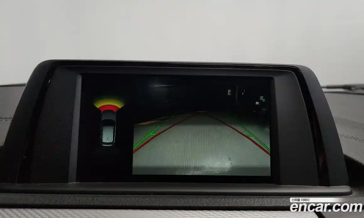 BMW 1-Series 2018 2.0 Автомат в Москве № 426642, фото 17