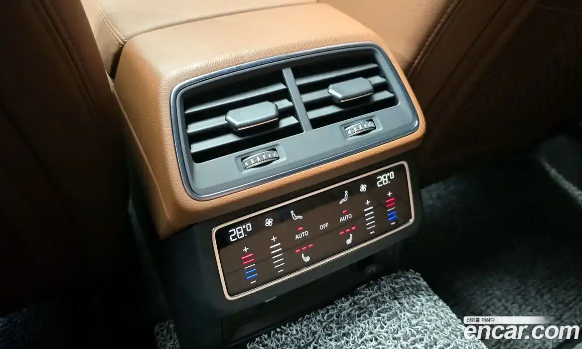 Audi A6 2023 2.0 Автомат в Москве № 428680, фото 17