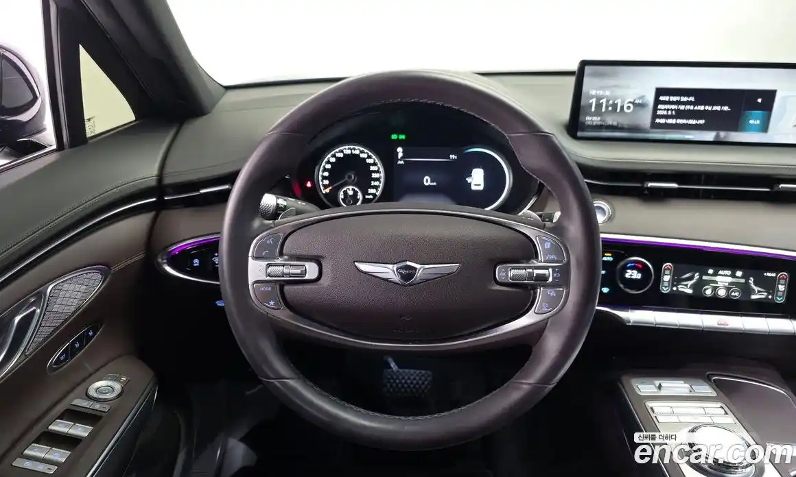 Genesis GV70 2024 2.5 Автомат в Москве № 453058, фото 13