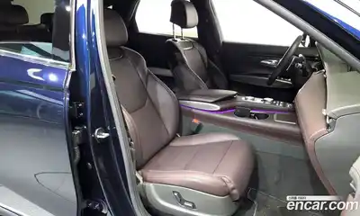 Genesis GV70 2024 2.5 Автомат в Москве № 453058, миниатюра 10