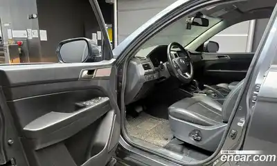 SsangYong Rexton 2018 2.2 Автомат в Москве № 454446, миниатюра 11