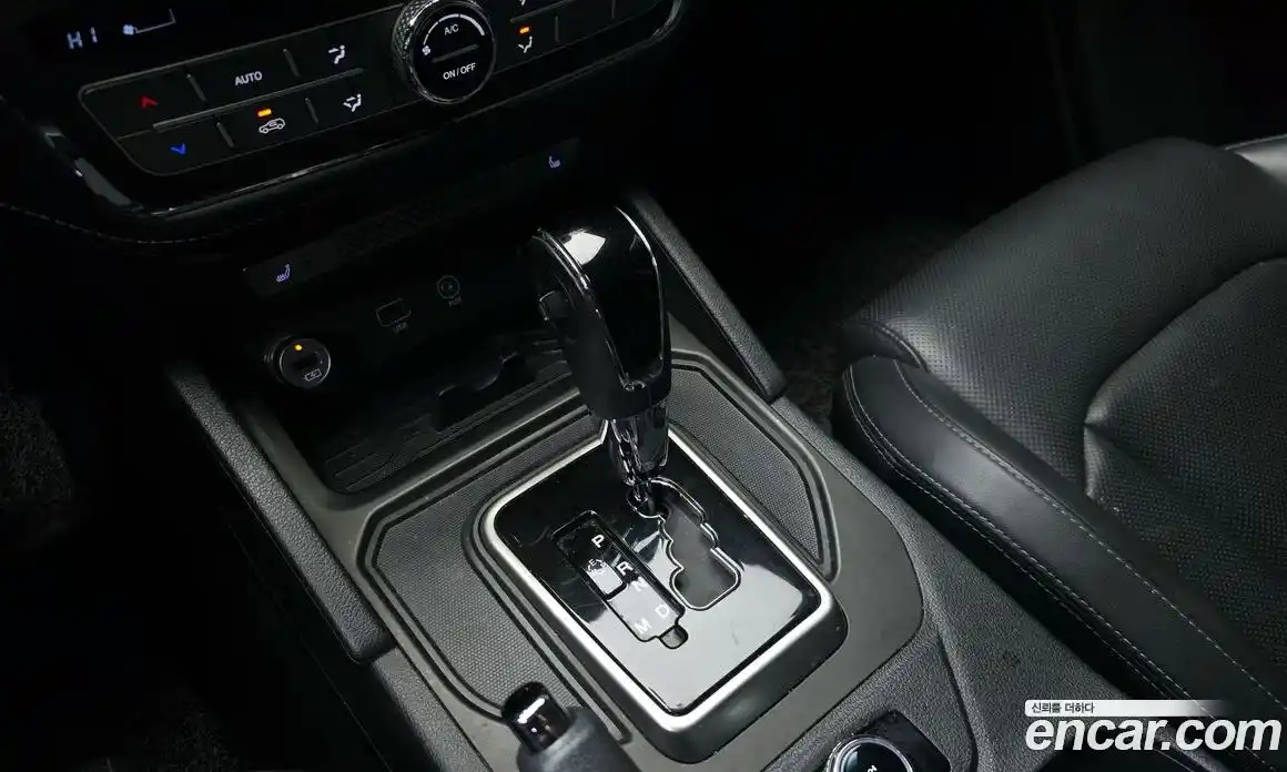 SsangYong Rexton 2018 2.2 Автомат в Москве № 454446, фото 9