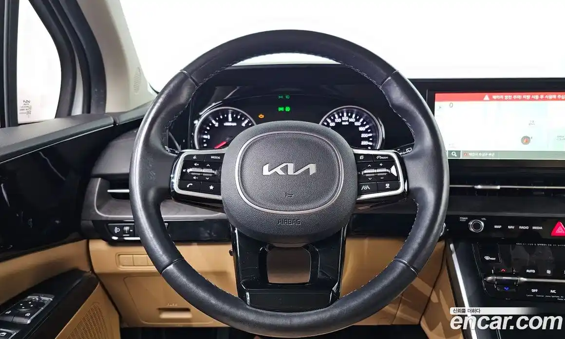 Kia Canival 2022 2.2 Автомат в Москве № 460525, фото 16