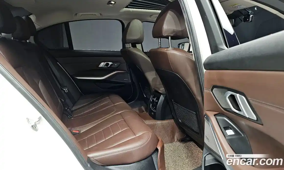 BMW 3-Series 2021 2.0 Автомат в Москве № 464929, фото 11