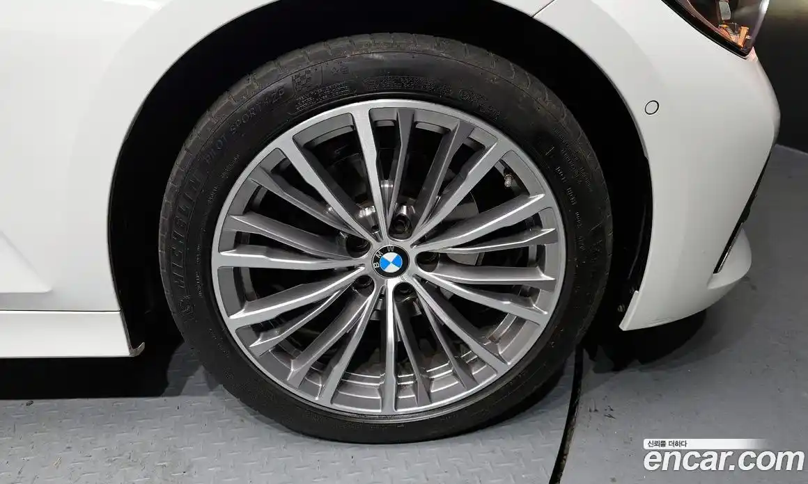 BMW 3-Series 2021 2.0 Автомат в Москве № 464929, фото 5