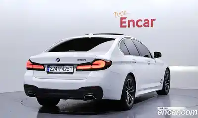 BMW 5-Series 2021 2.0 Автомат в Москве № 465420, миниатюра 2