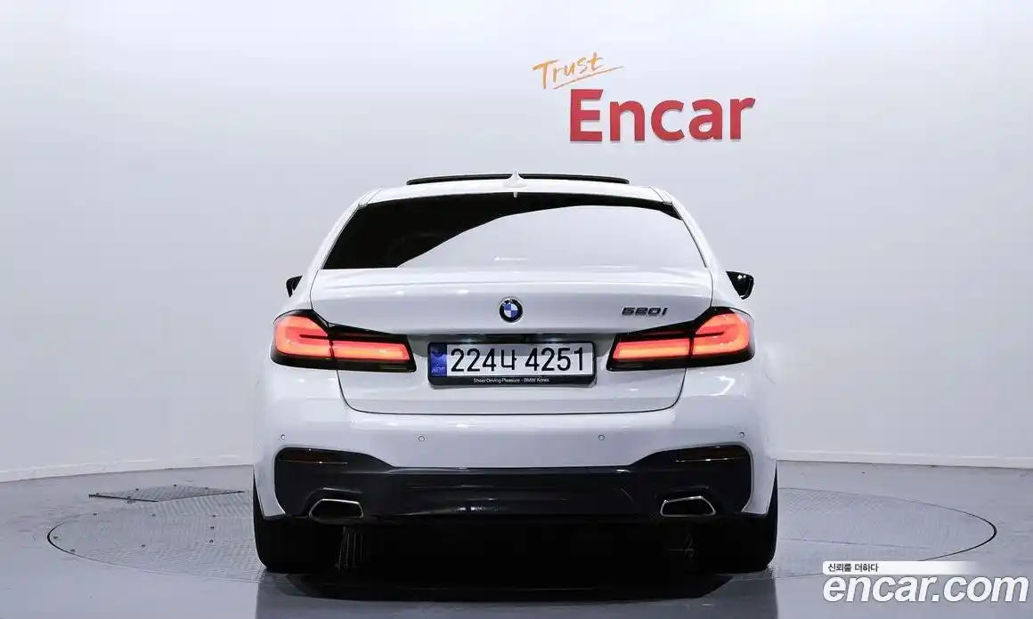 BMW 5-Series 2021 2.0 Автомат в Москве № 465420, фото 4