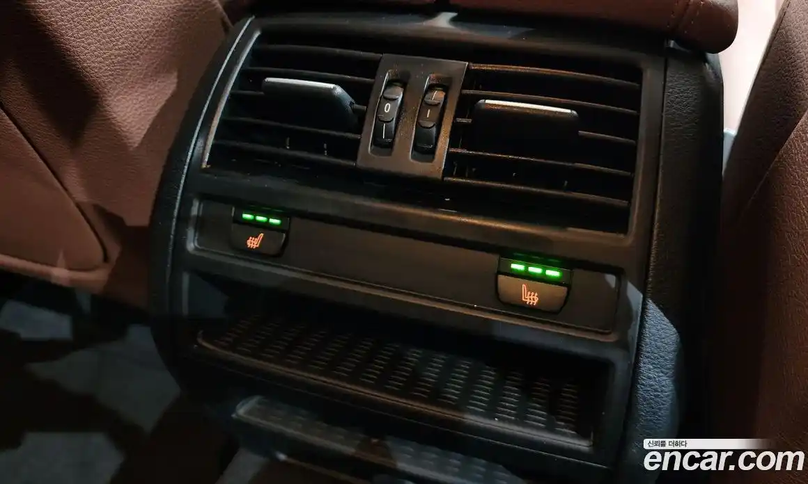 BMW 5-Series 2015 2.0 Автомат в Москве № 465544, фото 19