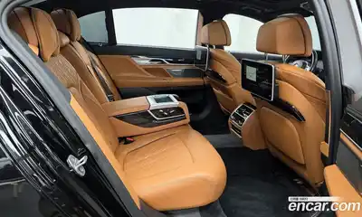 BMW 7-Series 2020 3.0 Автомат в Москве № 465629, миниатюра 12