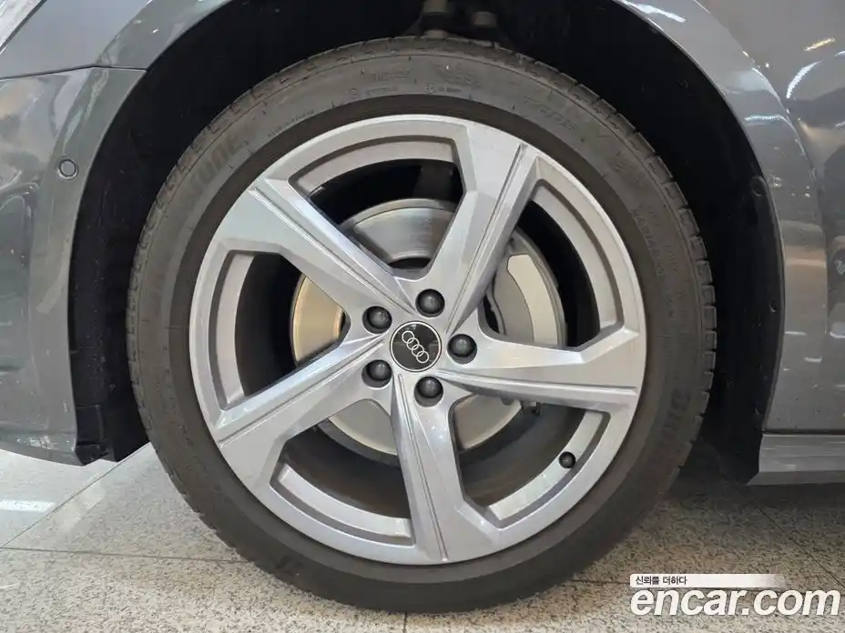 Audi A6 2025 2.0 Автомат в Москве № 469435, фото 5