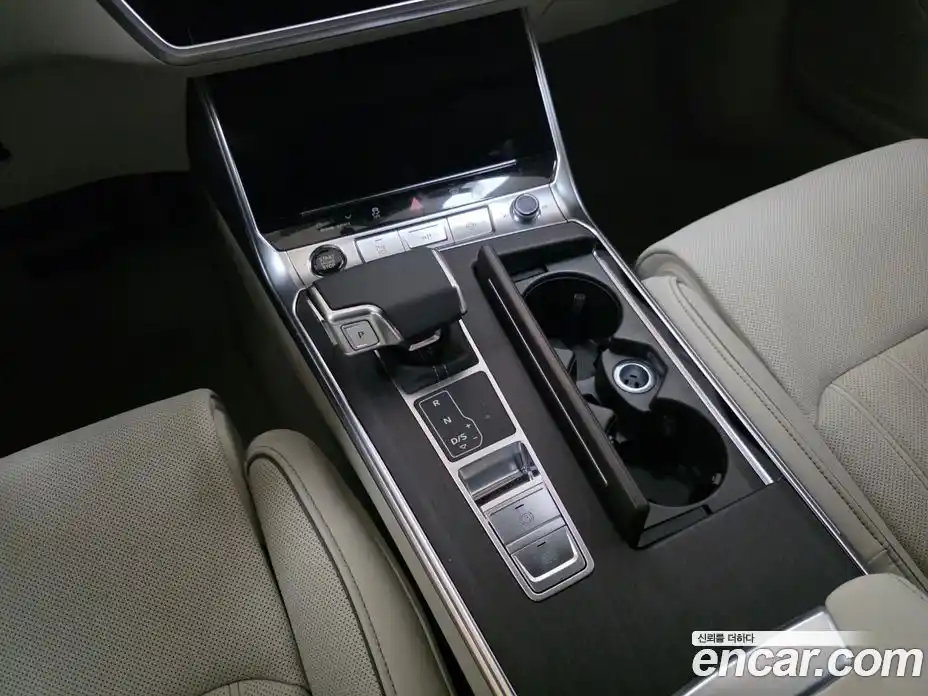 Audi A6 2025 2.0 Автомат в Москве № 469435, фото 9